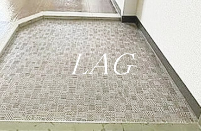 玄関　玄関です。