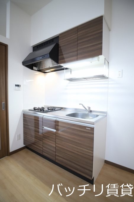 キッチン　画像は同シリーズタイプの為、参考写真になります。