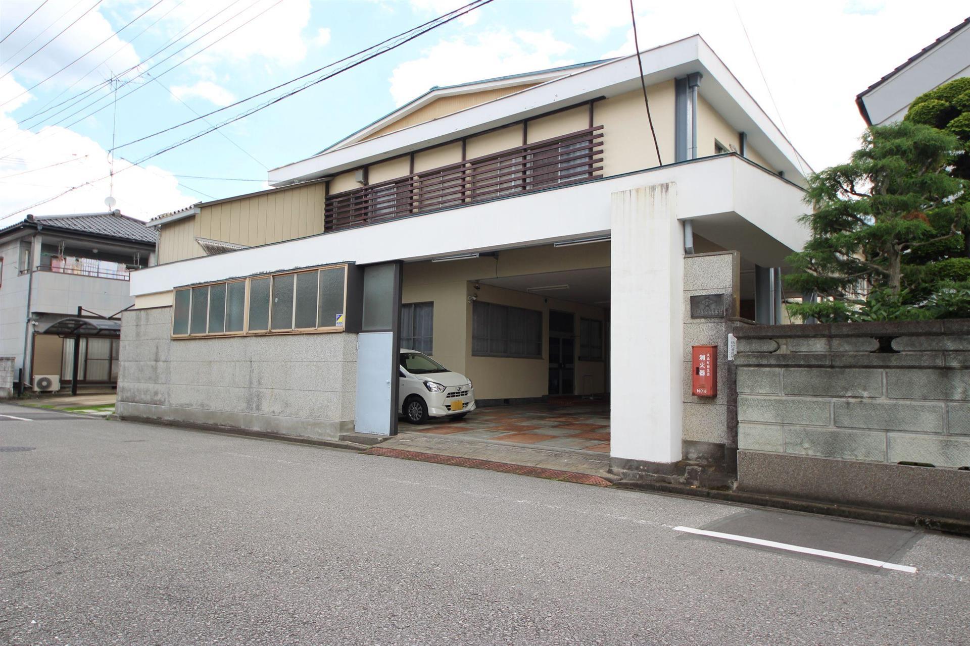 建物外観　女性限定のアットホームなアパート◎