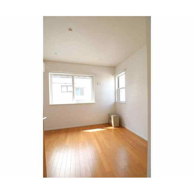 居室・リビング　別号室参考画像