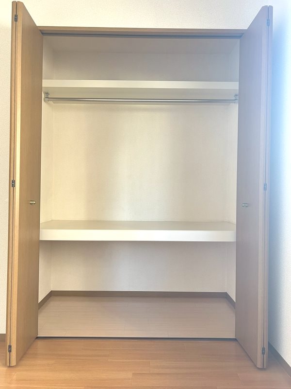 収納　同型