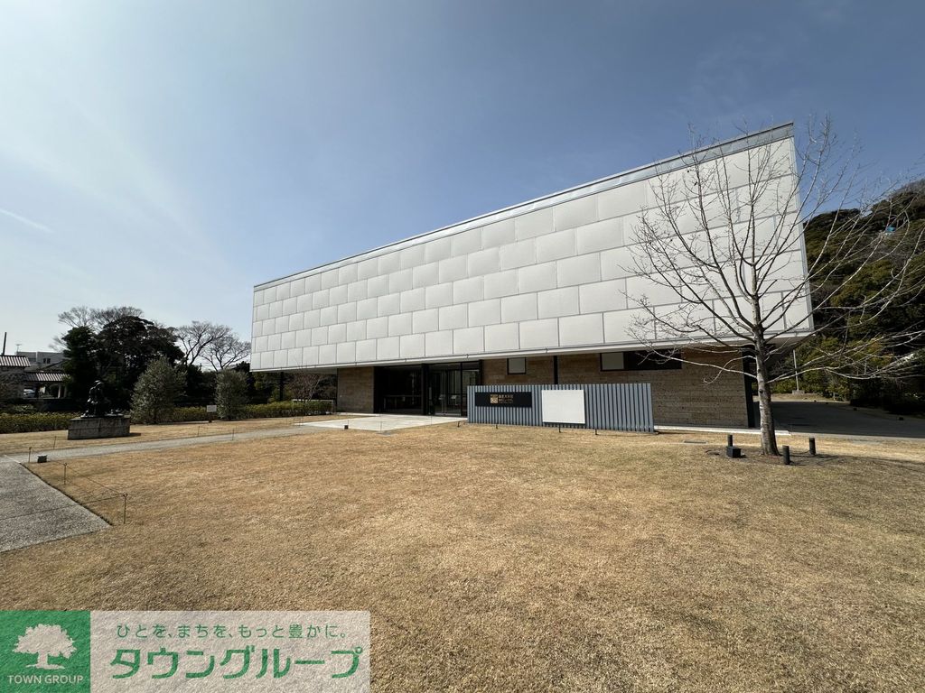 その他　鎌倉文華館 鶴岡ミュージアム（その他）まで550m