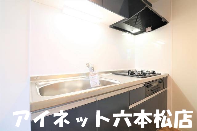 キッチン　2口コンロ完備です
