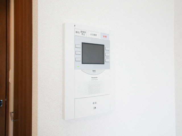 セキュリティ　モニター付きインターホンです
