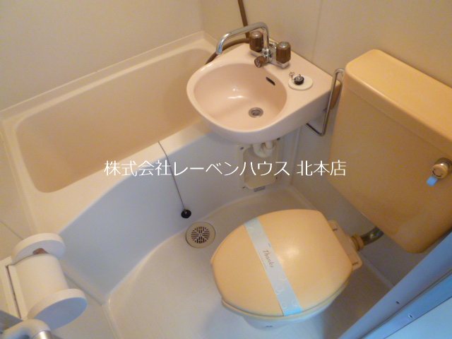 洗面設備　同物件別部屋参考写真