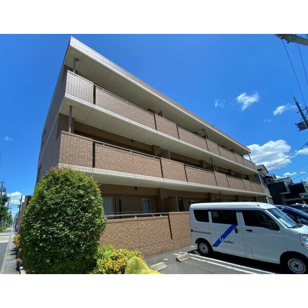 建物外観　外観は落ち着いています