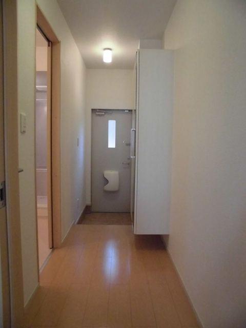 エスト福田口の玄関写真