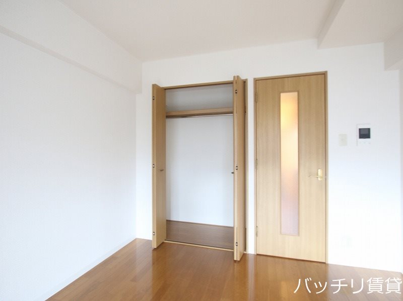 収納　同室タイプ掲載のため、現況を優先します。