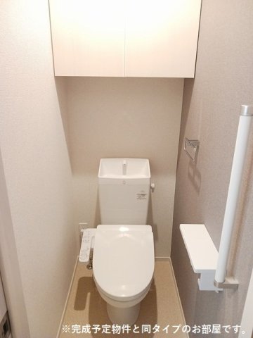 トイレ　清潔感のあるトイレです