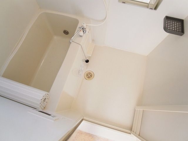 バス・シャワールーム　★追焚…浴室乾燥機能あり★