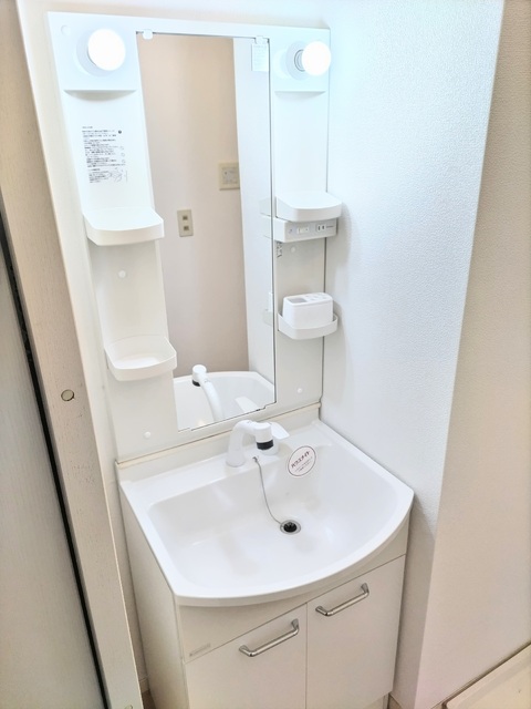 洗面設備　★洗髪洗面化粧台です★