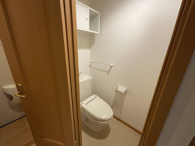 トイレ　ウォシュレットです