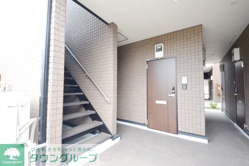 ロビー　★お部屋探しはタウンハウジング千歳烏山店へ★