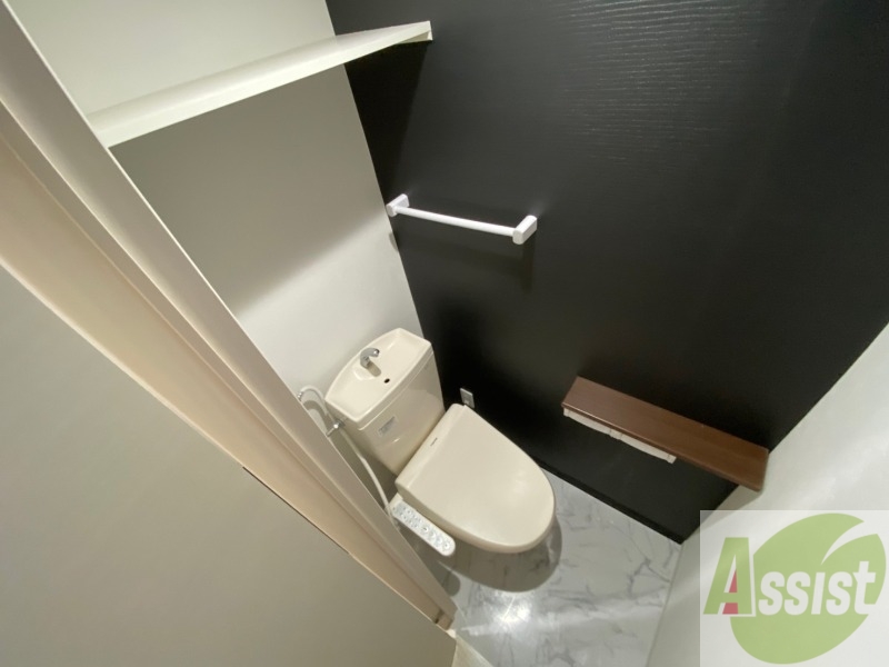 トイレ　ウォシュレット機能がついたトイレ。安心して使用できますね。