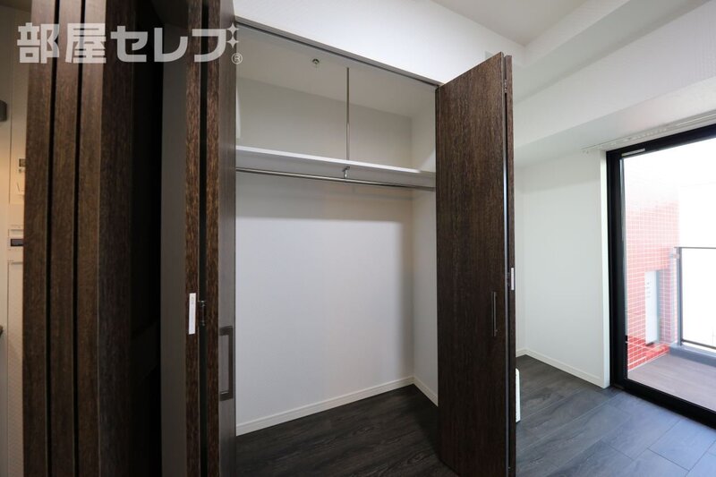 収納　８１０号室写真