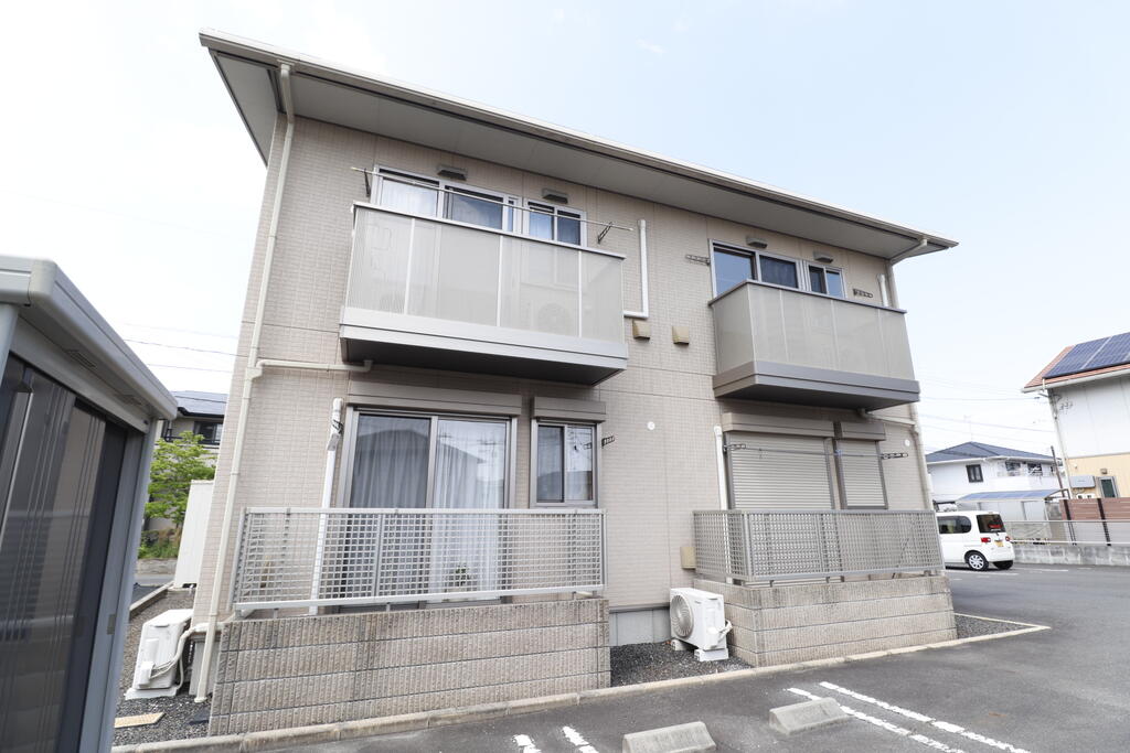 建物外観　総社市小寺の1LDKアパート♪