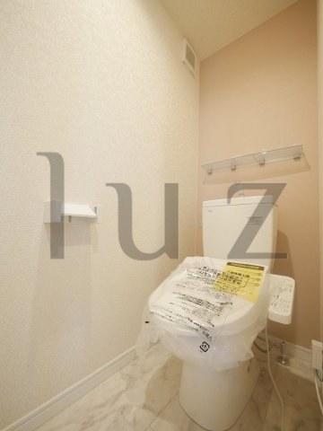 トイレ　ウォシュレット付きのトイレです！