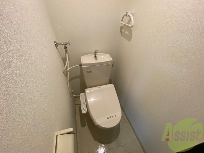トイレ　トイレです。ウォシュレット付を探している方、おすすめです。