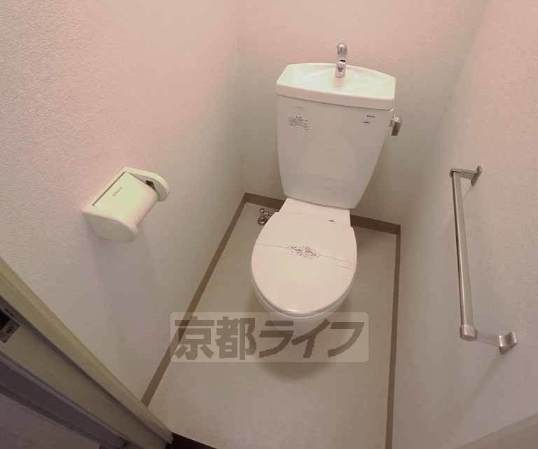 トイレ　きれいなトイレです。