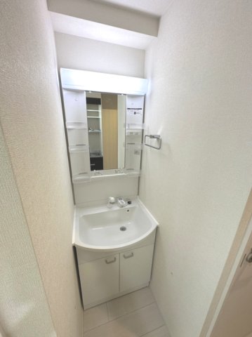 洗面設備　同一仕様写真