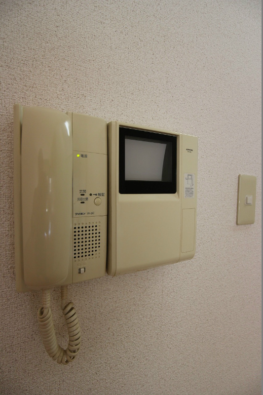 セキュリティ　モニター付インターホン