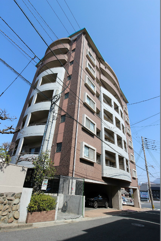 建物外観　おしゃれな外観