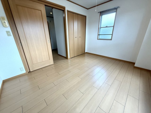 居室・リビング　エアコン付きで初期費用を抑えられます♪