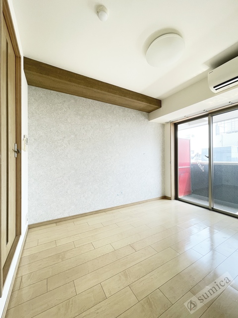 バルコニー　南向きで明るい室内です♪
