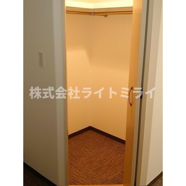 収納　?