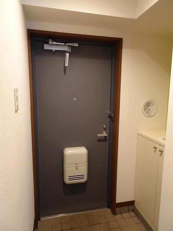玄関　玄関内