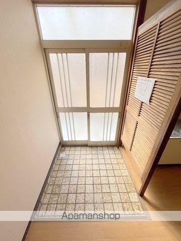 ＪＲ阪和線 鳳駅 徒歩4分 2階建 築50年の玄関写真
