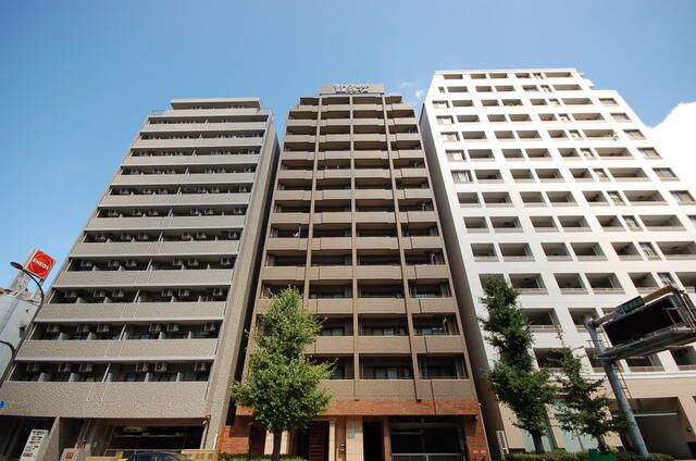 建物外観　落ち着いた雰囲気の外観です