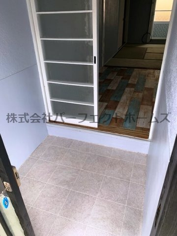 玄関　ゆったりとした玄関です