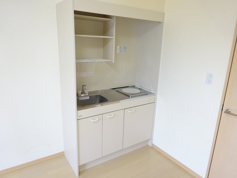 キッチン　※別部屋参考写真