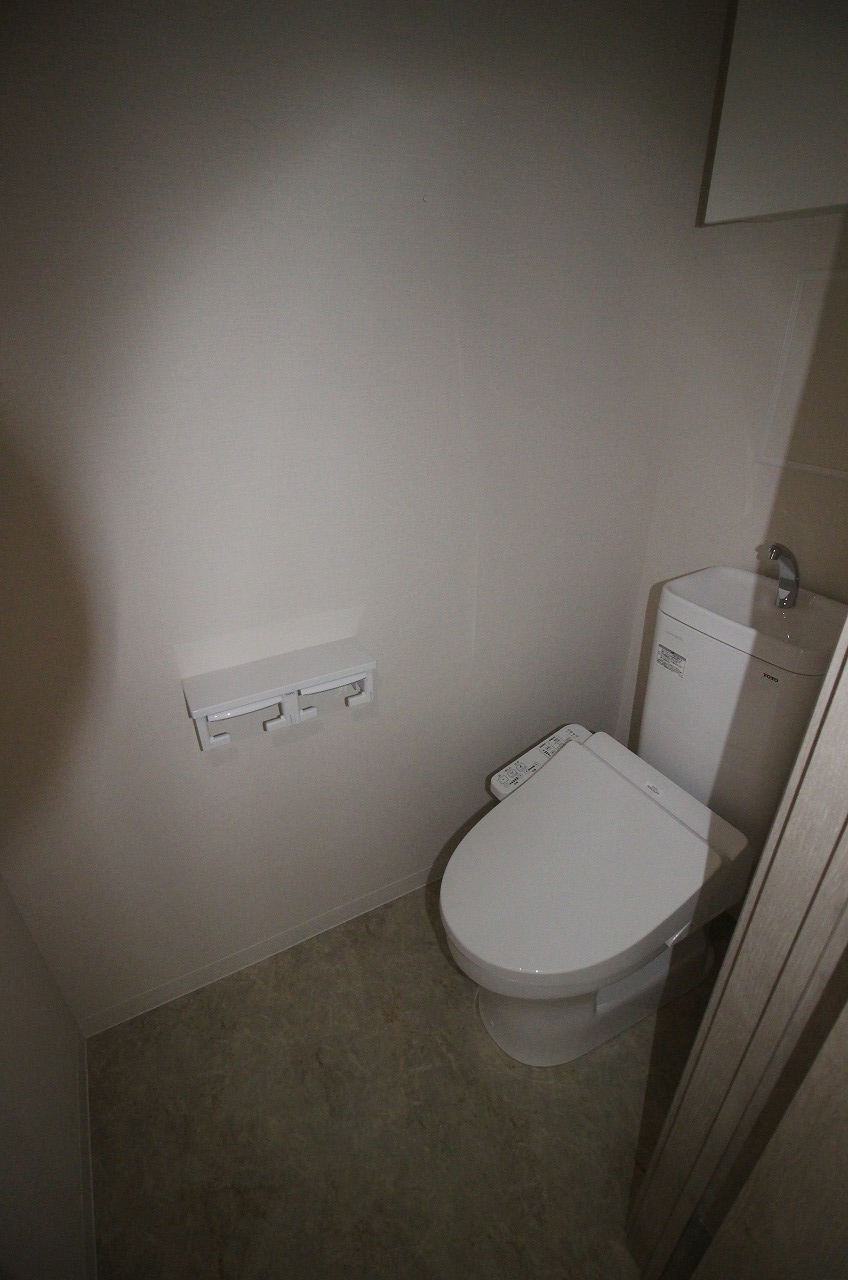 トイレ　別の部屋の写真です