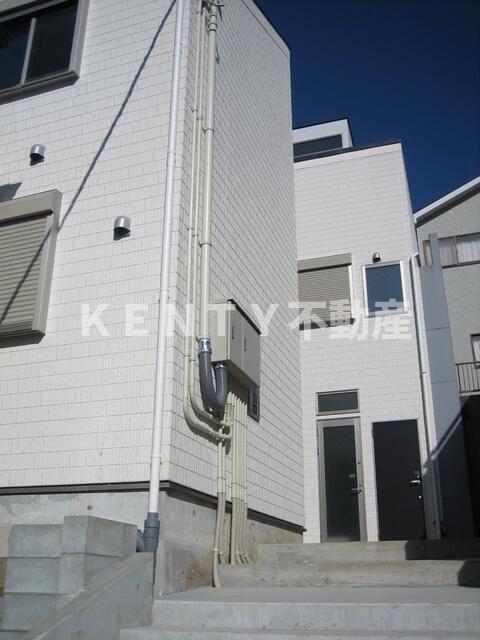 建物外観　外観は落ち着いています