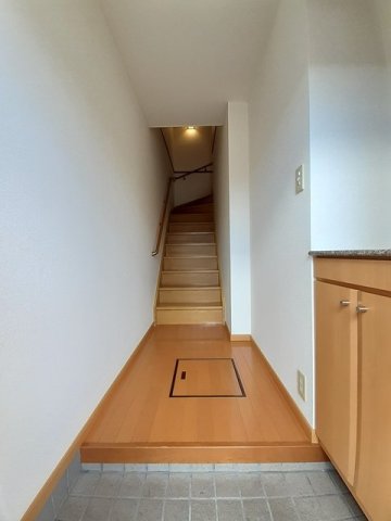 玄関　落ち着いた玄関です