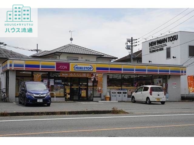 コンビニ　ミニストップ鳥栖藤木町店（コンビニ）まで621m