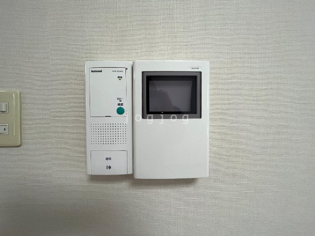 セキュリティ　モニター付きインターホン