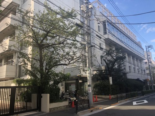小学校　文京区立湯島小学校（小学校）まで331m
