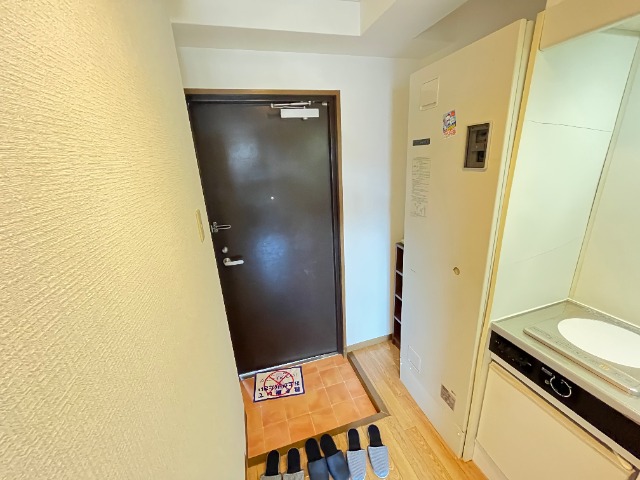 MOMO仁川の玄関写真