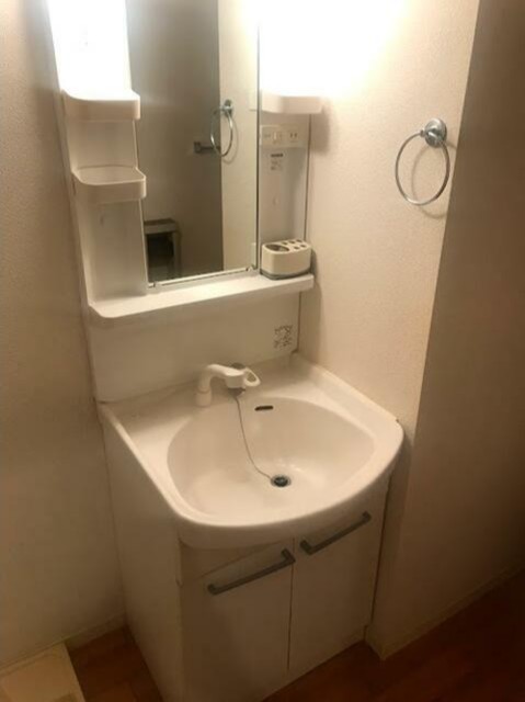 洗面設備　独立洗面台