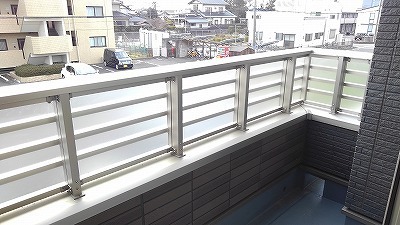 バルコニー　図面と現状に相違がある場合には現状を優先