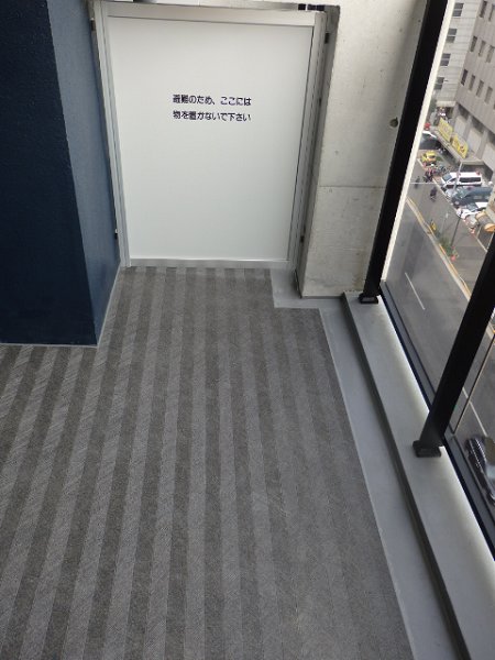 バルコニー