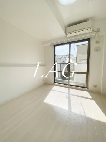 居室・リビング　洋室のお部屋です。