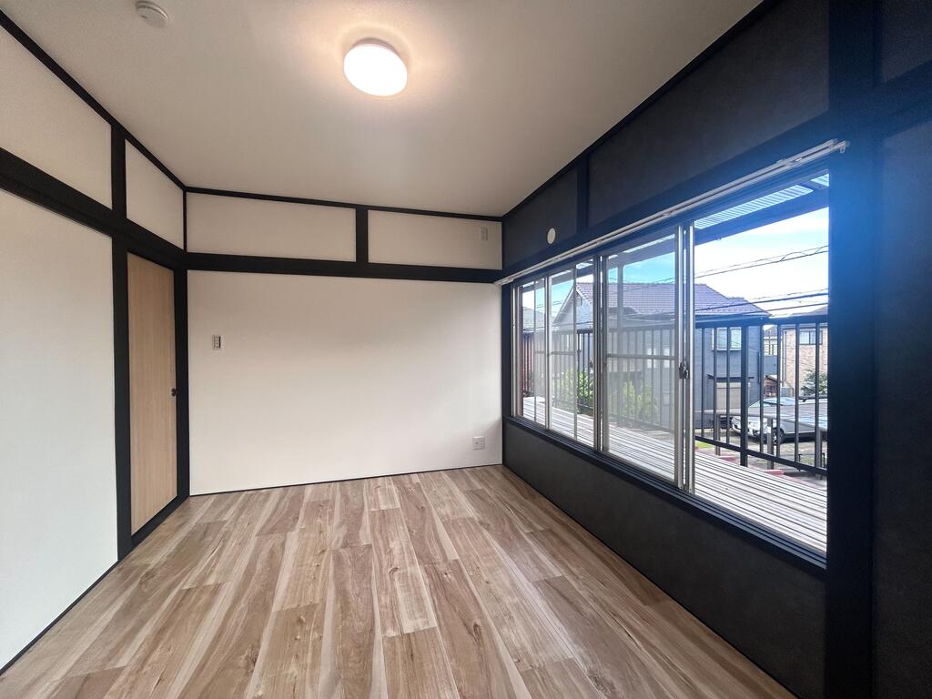 ETOILE弐分方町貸家の居間写真