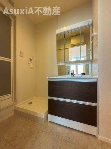 収納　別タイプのお部屋の写真です