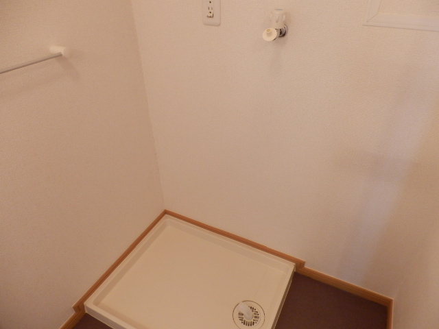 その他　＊別室参考　洗濯機置場