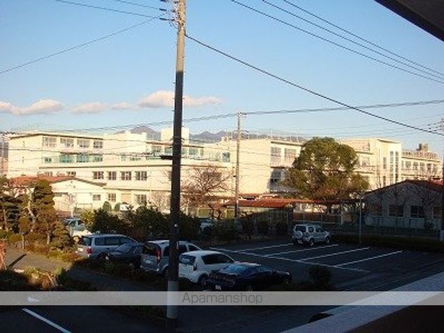 中学校　吉原第一中学校（中学校）まで283m