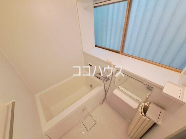 市川市稲荷木1丁目戸建の風呂写真